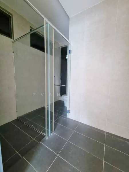 3-storey Terraced House for Sale in Bandar Nusaputra (Puchong) - Evan Goh - PropertyGuru.com.my