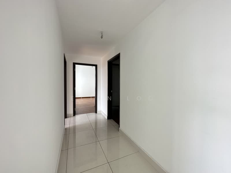 Service Residence for Sale at Molek Pulai - Eliin Loo - Corridor - PropertyGuru.com.my