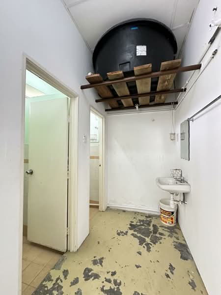 Office for Rent in Taman Bukit Piatu Mutiara (Bukit Baru) - Edwin Koh Hock Yong - Interior - PropertyGuru.com.my