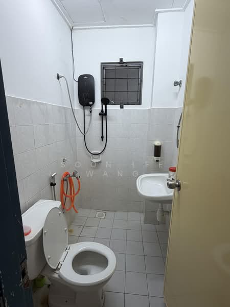 2-storey Terraced House for Sale in Bandar Utama (Selangor) - Soon Lee Wang - Bathroom - PropertyGuru.com.my