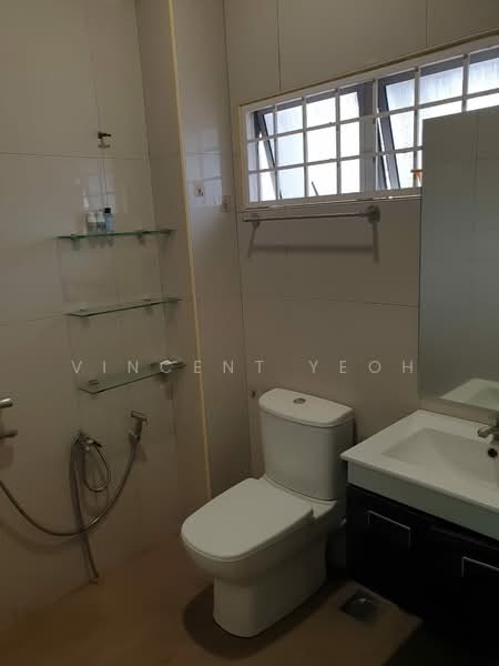 2.5-storey Terraced House for Sale in Seri Kembangan (Selangor) - Vincent Yeoh - Bathroom - PropertyGuru.com.my