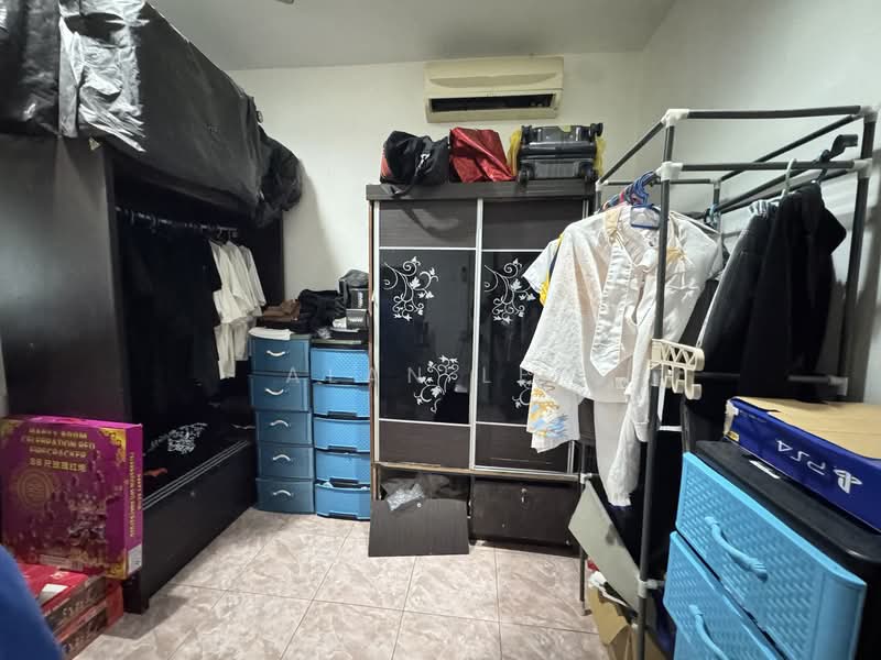 1-storey Terraced House for Sale in Taman Universiti (Skudai) - Alan Ler - Bedroom - PropertyGuru.com.my