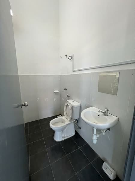 2-storey Terraced House for Sale in Iskandar Puteri (Nusajaya) (Johor) - Zoey Lee - Bathroom - PropertyGuru.com.my