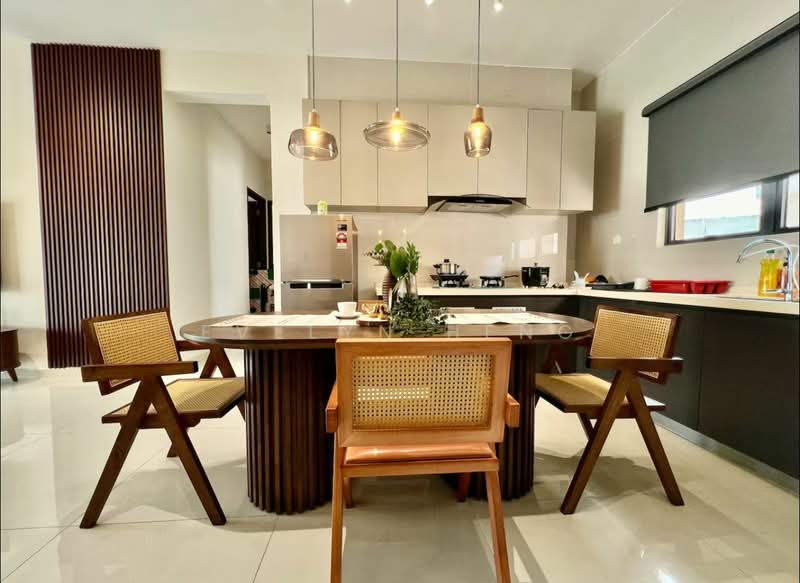 Condominium for Sale at Bay Point @ Country Garden Danga Bay - Evelyn Heng - Dining Room - PropertyGuru.com.my