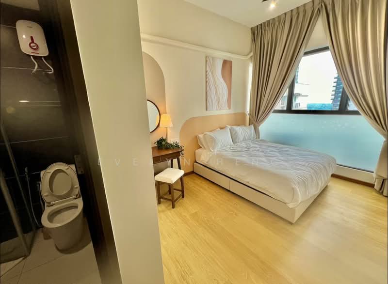 Condominium for Sale at Bay Point @ Country Garden Danga Bay - Evelyn Heng - Bedroom - PropertyGuru.com.my