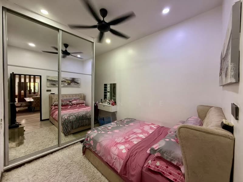 1-storey Terraced House for Sale in Pandamaran (Klang) - Simon Lee - Bedroom - PropertyGuru.com.my
