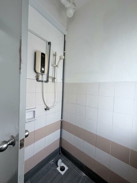 Residensi Laguna (Sunway Belvedere) untuk Untuk Disewa - RM 1,700 /bulan, Apr 2026 - Bathroom - PropertyGuru.com.my