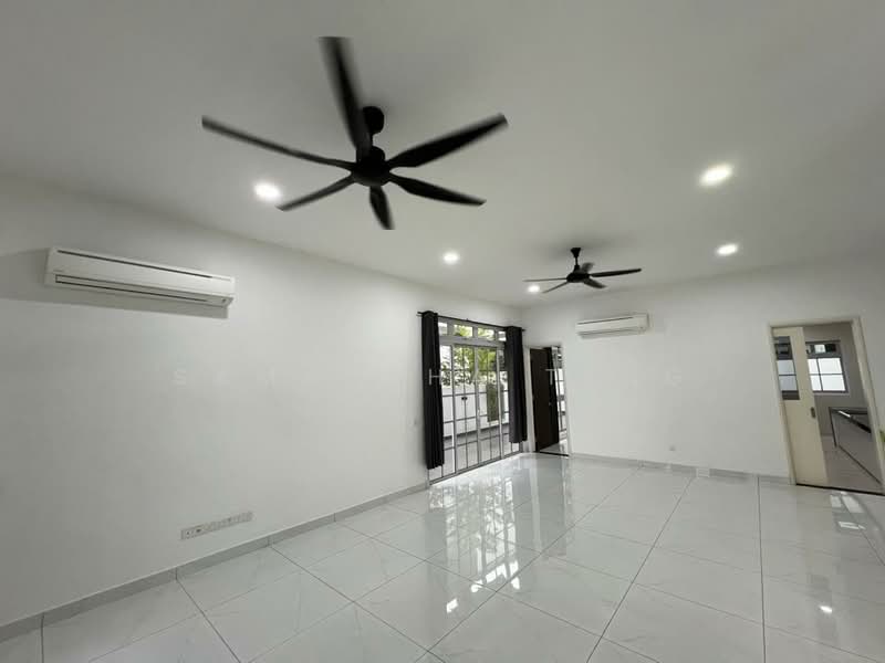 Semi-Detached House for Rent in Taman Ekoflora (Johor Bahru) - Samantha Teng - Living Room - PropertyGuru.com.my