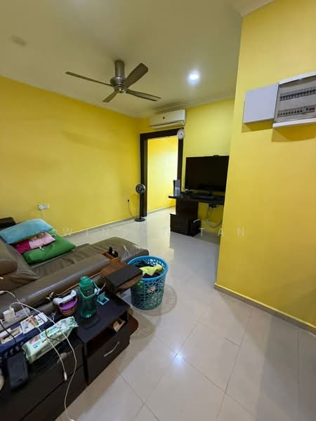 2-storey Terraced House for Sale in Taman Molek (Johor Bahru) - Winson Tan - PropertyGuru.com.my