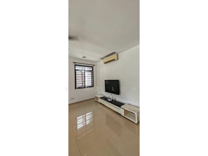 3-storey Terraced House for Rent in Puchong (Selangor) - Hanz Low - Living Room - PropertyGuru.com.my