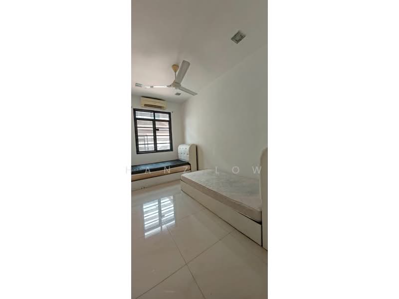 3-storey Terraced House for Rent in Puchong (Selangor) - Hanz Low - Bedroom - PropertyGuru.com.my