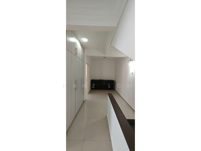 3-storey Terraced House for Rent in Puchong (Selangor) - Hanz Low - Corridor - PropertyGuru.com.my