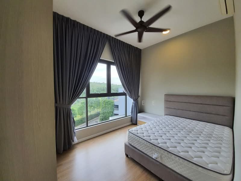 Condominium for Sale at The WaterEdge (Pinggiran Air) - Zoey Lee - Bedroom - PropertyGuru.com.my