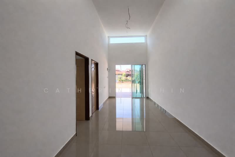 1-storey Terraced House for Sale in Ipoh (Perak) - Catherine Chin - Entrance - PropertyGuru.com.my