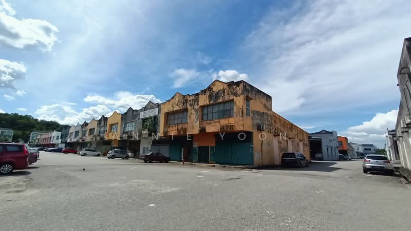 Factory for Sale in Seri Kembangan (Selangor) - Annie Yoon - Exterior - PropertyGuru.com.my