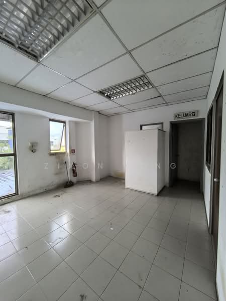 Semi-D Factory for Rent in Taman Desa Cemerlang (Ulu Tiram) - Zixon Wong - Interior - PropertyGuru.com.my