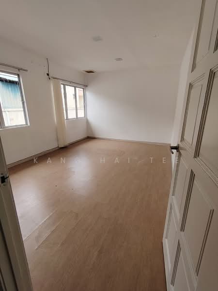 Shop / Office for Rent in Seremban 2 (Negeri Sembilan) - Kang Hai Tee - Interior - PropertyGuru.com.my