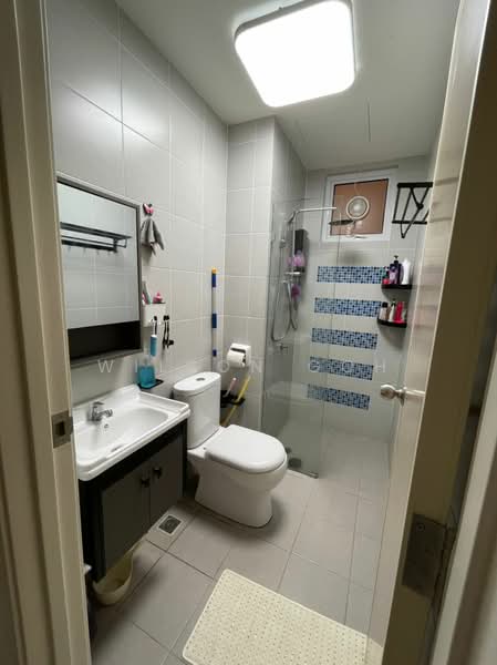 i-Santorini untuk Untuk Disewa - RM 2,400 /bulan, Apr 2026 - Bathroom - PropertyGuru.com.my