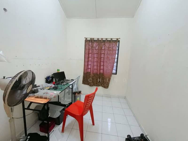 1.5-storey Terraced House for Sale in Kepong (Kuala Lumpur) - Yen Ching - Study - PropertyGuru.com.my