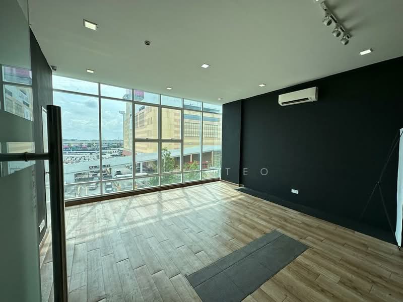 Office for Rent in Bandar Bukit Tinggi 2 (Klang) - Kelly Teo - Interior - PropertyGuru.com.my