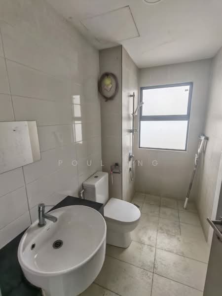 Servis Apartment untuk Disewa di Residences @ 1 Tebrau - Poul Sng - Bathroom - PropertyGuru.com.my