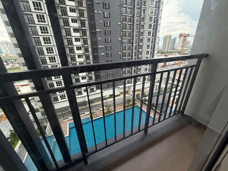 TRELLIS RESIDENCES untuk Untuk Disewa - RM 2,000 /bulan, Apr 2026 - Balcony - PropertyGuru.com.my