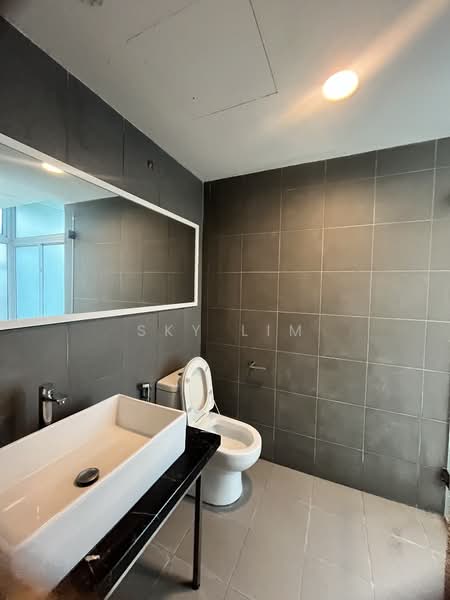 Condominium for Rent at Verve Suites KL South - Sky Lim - Bathroom - PropertyGuru.com.my