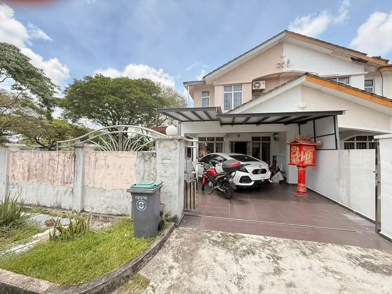 2-storey Terraced House for Sale in Bukit Indah (Iskandar Puteri (Nusajaya)) - Samantha Teng - Exterior - PropertyGuru.com.my