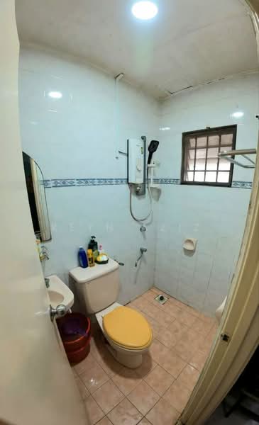 Townhouse for Sale in Alam Damai (Cheras) - Keyn Aziz - Bathroom - PropertyGuru.com.my