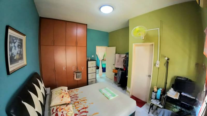 Townhouse for Sale in Alam Damai (Cheras) - Keyn Aziz - Bedroom - PropertyGuru.com.my