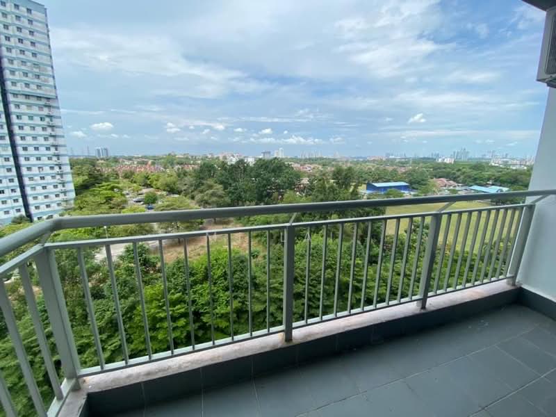 D'Ambience Residences (Pangsapuri Ikatan Flora) untuk Untuk Dijual - RM 350,000, Apr 2026 - Balcony - PropertyGuru.com.my