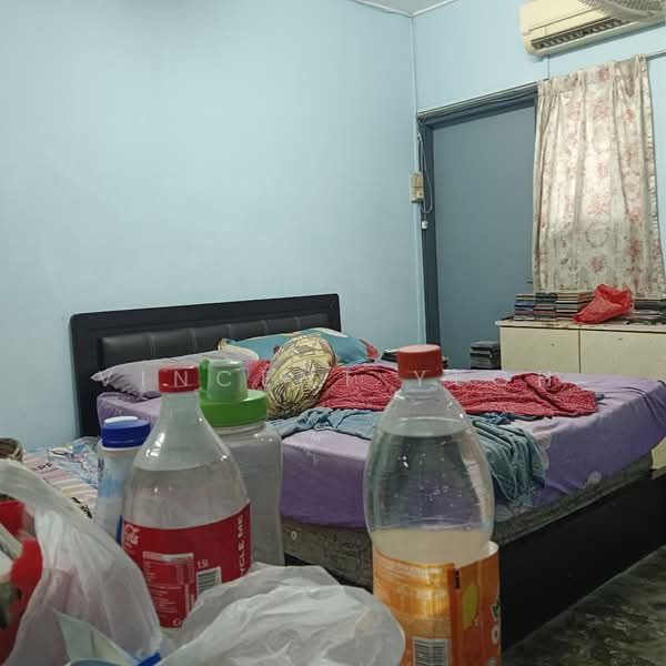 2-storey Terraced House for Sale in Ampang Jaya (Ampang) - Vincent Yeoh - Bedroom - PropertyGuru.com.my
