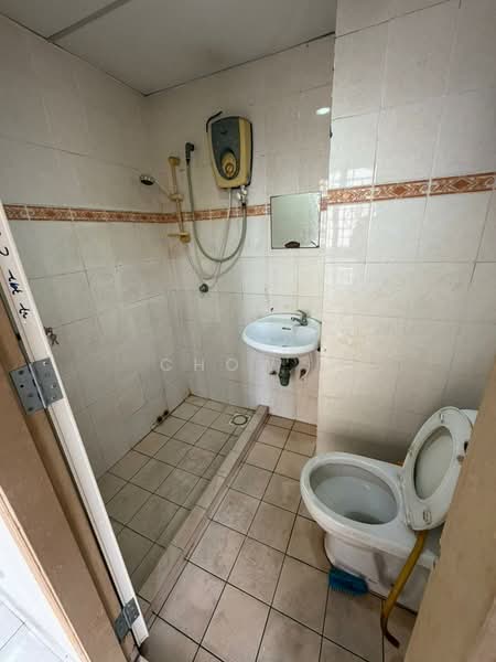 Palm Spring @ Damansara untuk Untuk Disewa - RM 1,200 /bulan, Apr 2026 - Bathroom - PropertyGuru.com.my