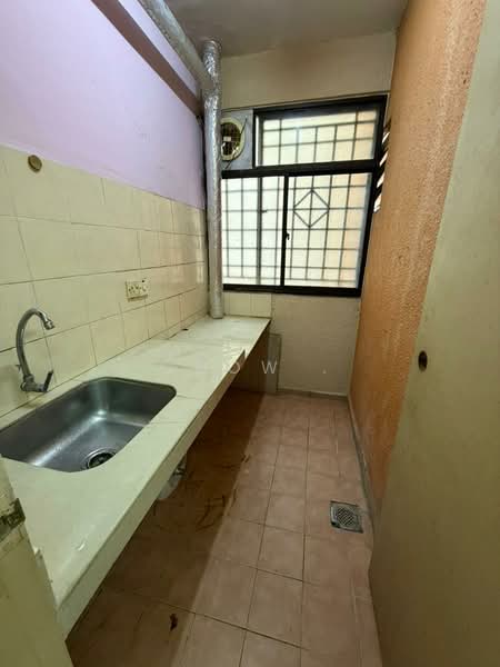 Palm Spring @ Damansara untuk Untuk Disewa - RM 1,200 /bulan, Apr 2026 - Kitchen - PropertyGuru.com.my