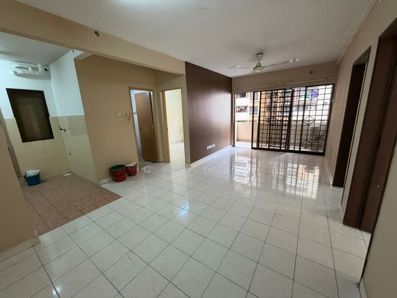 Palm Spring @ Damansara untuk Untuk Disewa - RM 1,200 /bulan, Apr 2026 - Living Room - PropertyGuru.com.my
