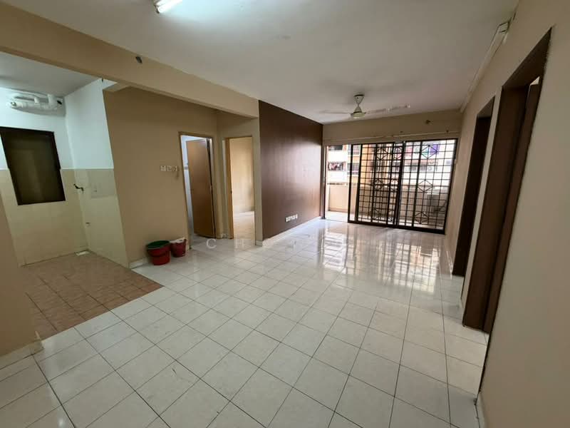 Palm Spring @ Damansara untuk Untuk Disewa - RM 1,200 /bulan, Apr 2026 - Living Room - PropertyGuru.com.my