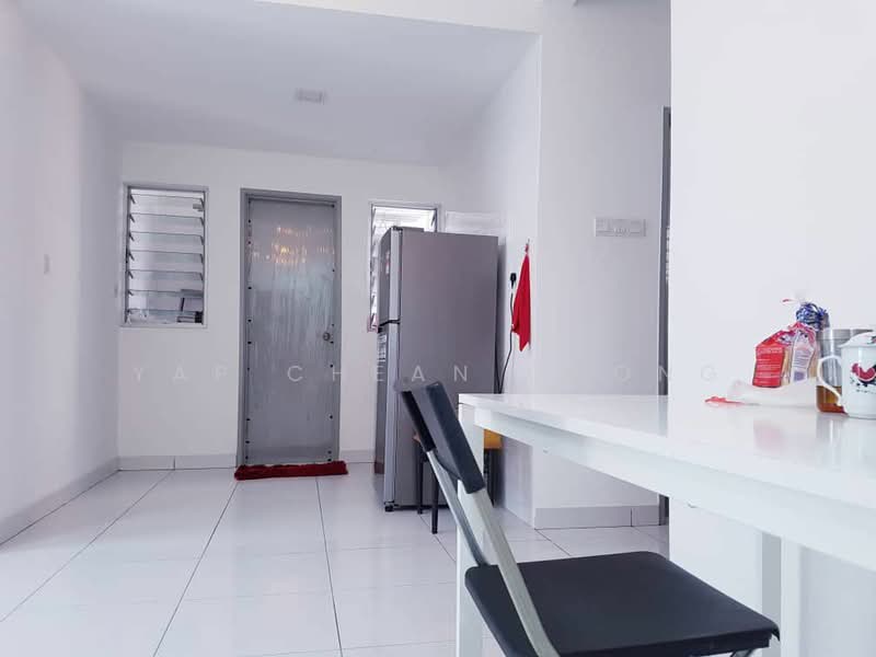 Laman Impian Bandar Botanic Klang untuk Untuk Disewa - RM 1,500 /bulan, Apr 2026 - Kitchen - PropertyGuru.com.my