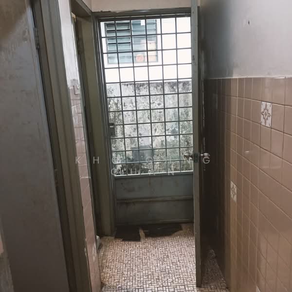 Rumah Teres 1 Tingkat untuk Disewa di Taman Bukit Kuchai (Bandar Kinrara) - Kho Chng Guan - Interior - PropertyGuru.com.my