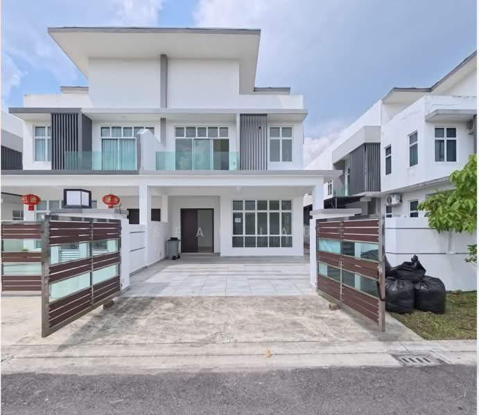 Cluster House for Sale in Skudai (Johor) - Sean Lau - Exterior - PropertyGuru.com.my
