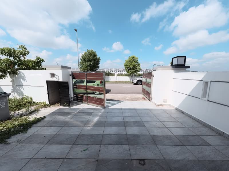 Cluster House for Sale in Skudai (Johor) - Sean Lau - Exterior - PropertyGuru.com.my