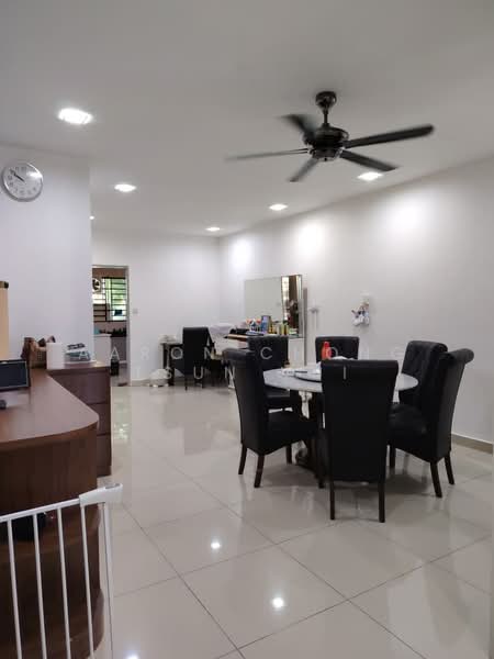 2-storey Terraced House for Sale in Kota Kinabalu (Sabah) - Aaron Chong Tsun Vui - Dining Room - PropertyGuru.com.my
