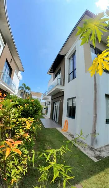 Semi-Detached House for Sale in Diamond City (Semenyih) - Keyn Aziz - Exterior - PropertyGuru.com.my
