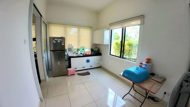Semi-Detached House for Sale in Diamond City (Semenyih) - Keyn Aziz - Kitchen - PropertyGuru.com.my