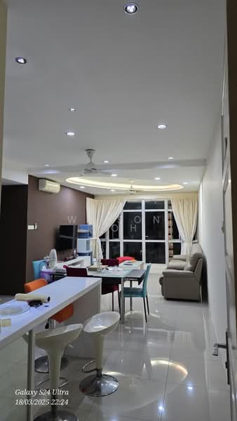 The Peak Residences untuk Untuk Disewa - RM 2,000 /bulan, Apr 2026 - Living Room - PropertyGuru.com.my