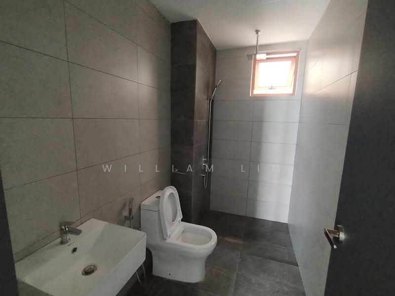 Service Residence for Sale at JRK Convena - William Lim - Bathroom - PropertyGuru.com.my