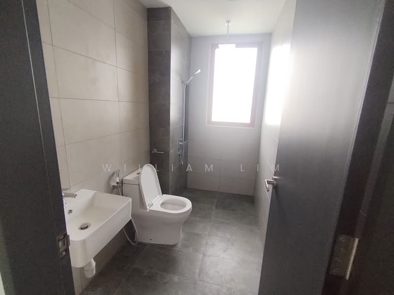 Service Residence for Sale at JRK Convena - William Lim - Bathroom - PropertyGuru.com.my