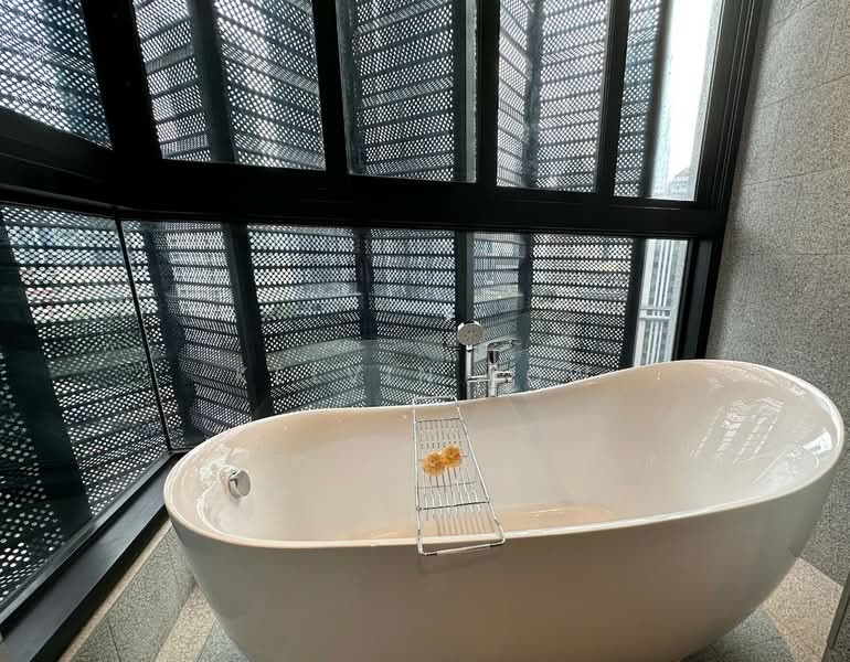 Scarletz Suites @ KL City Centre untuk Untuk Dijual - RM 700,000, Apr 2026 - Bathroom - PropertyGuru.com.my