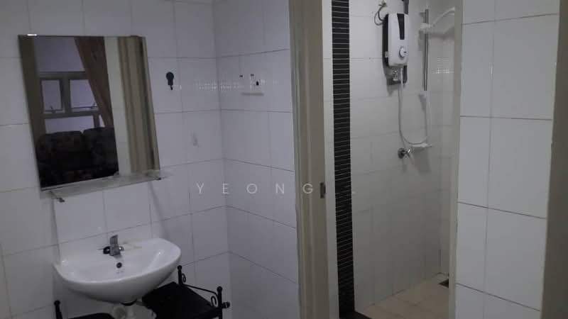Servis Apartment untuk Disewa di Domain 3 @ NeoCyber - Yeong . - Bathroom - PropertyGuru.com.my