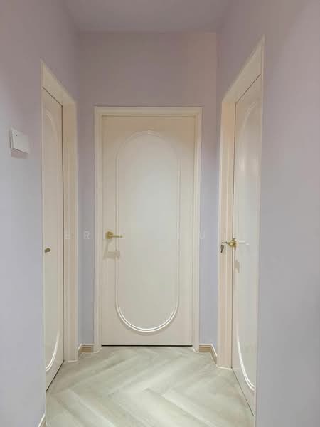 Service Residence for Sale at ARC @ Austin Hills - Eric Chuah - Corridor - PropertyGuru.com.my