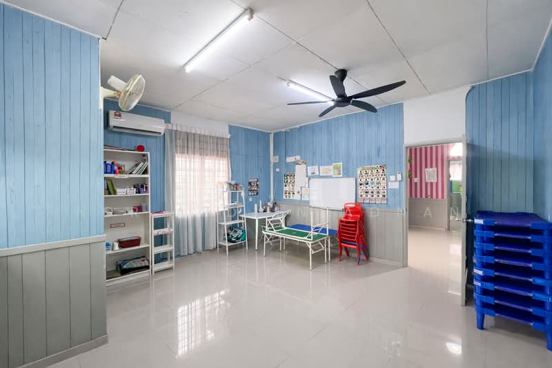 Terraced House for Sale in Alam Damai (Cheras) - Nor Azdlin Adnan - Study - PropertyGuru.com.my